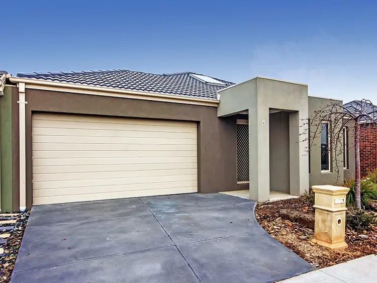 4 Moselle Street, Point Cook VIC 3030