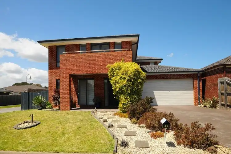 Second view of Homely house listing, 42 Chardonnay Drive, Skye VIC 3977