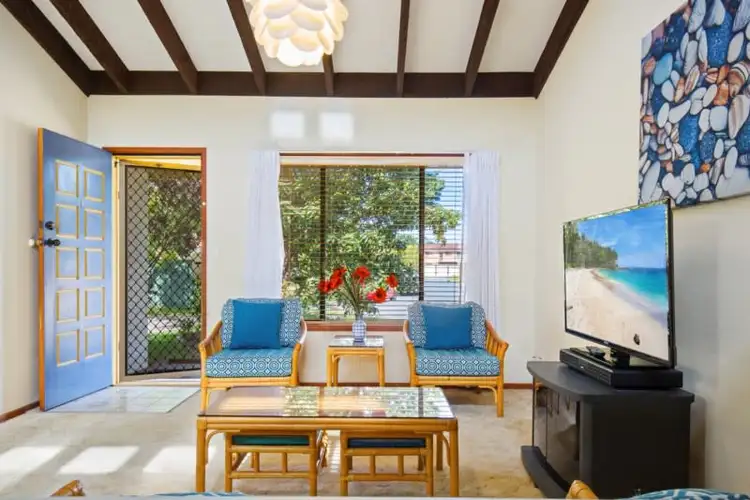 1/5 Rope Court, Mermaid Waters QLD 4218