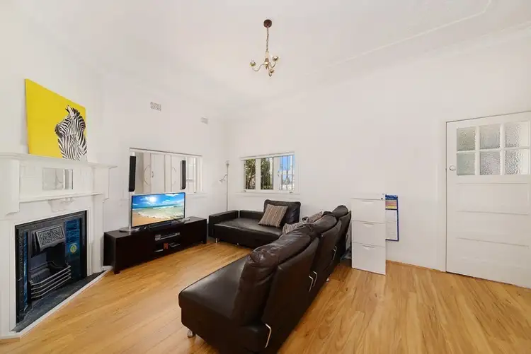 Fifth view of Homely apartment listing, 2/141 Boundary Street, Clovelly NSW 2031