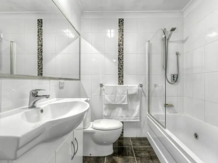 Seventh view of Homely apartment listing, 7/71 Birley Street, Spring Hill QLD 4000