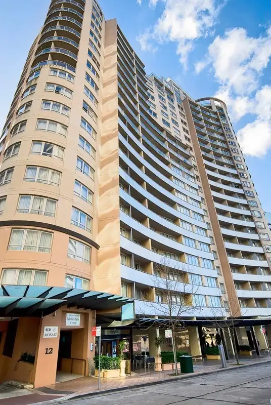 10 Brown Street