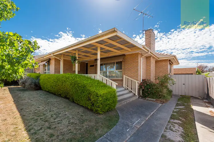 Second view of Homely house listing, 8 Rayfield Avenue, Craigieburn VIC 3064