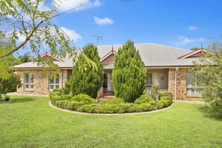 7 McLachlan Drive, Highfields QLD 4352