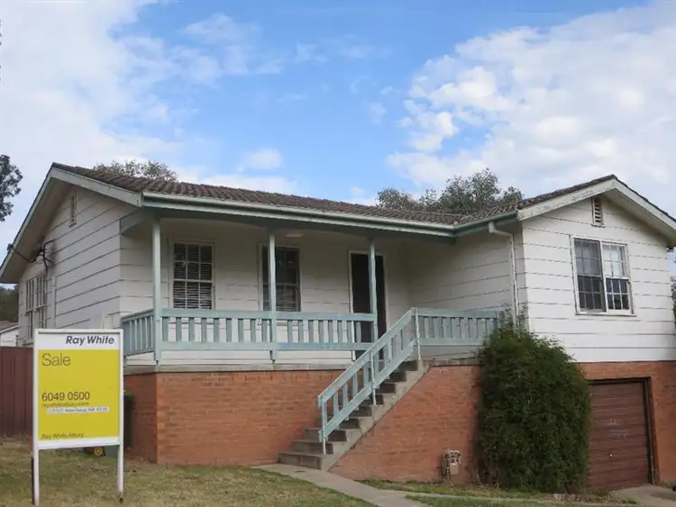 Main view of Homely house listing, 35 Hibiscus Crescent, West Albury NSW 2640