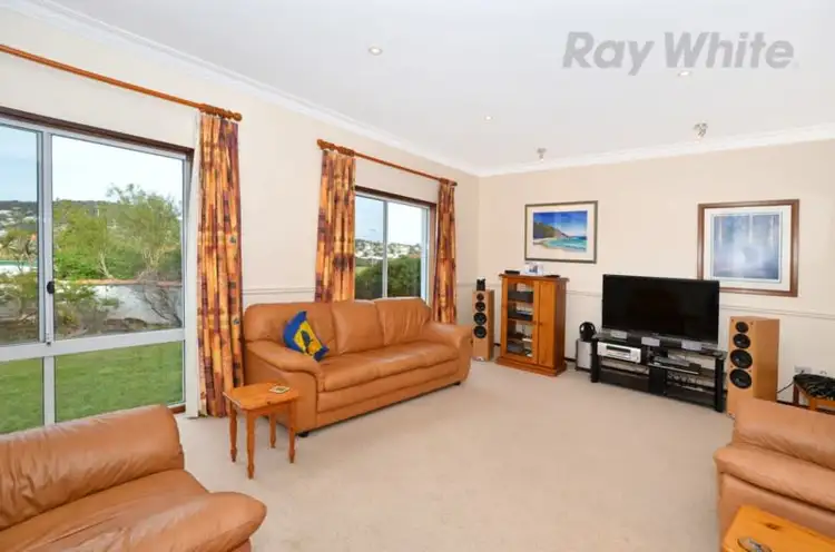 Fourth view of Homely house listing, 5 Milpara Way, Yakamia WA 6330