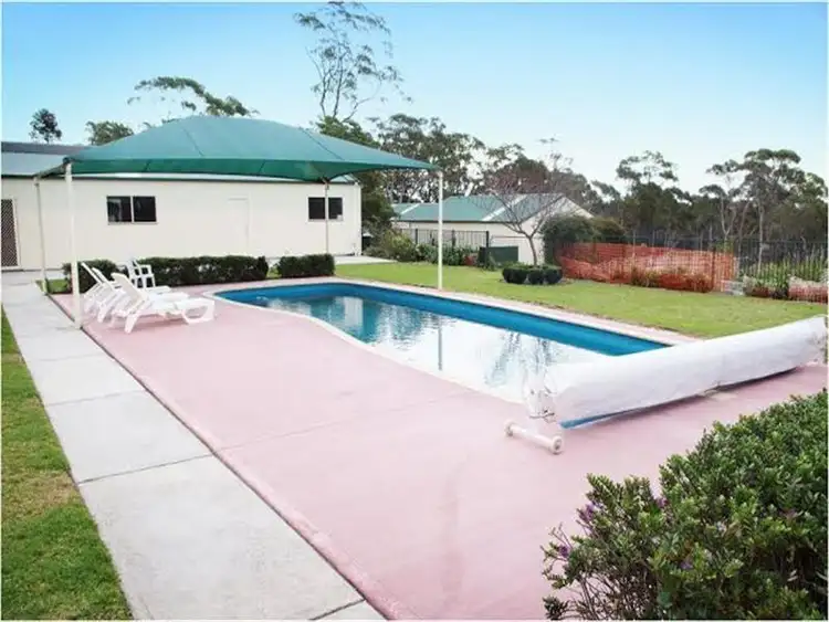 51 West Parade, Hill Top NSW 2575