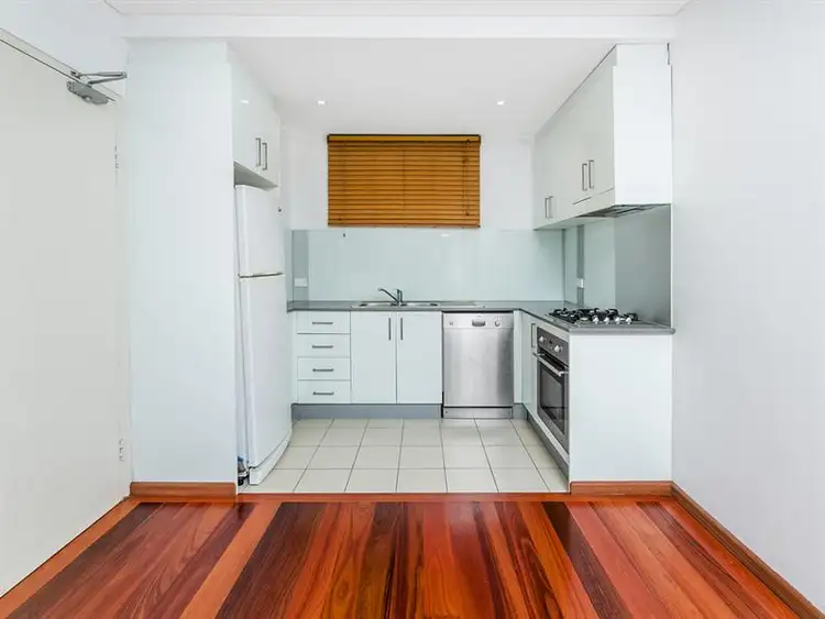 Fifth view of Homely apartment listing, 5/89 Queenscliff Road, Queenscliff NSW 2096