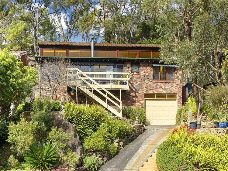 48 Sladden Road, Yarrawarrah NSW 2233