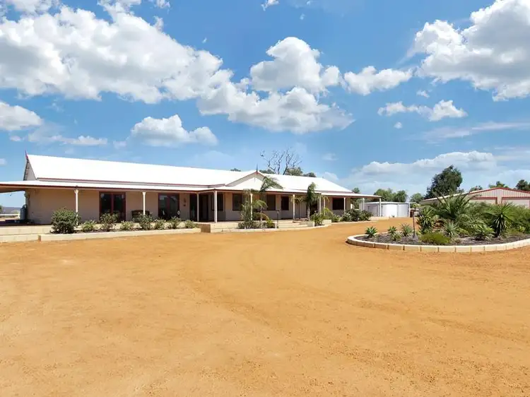 126 Ayrshire Loop, Lower Chittering WA 6084