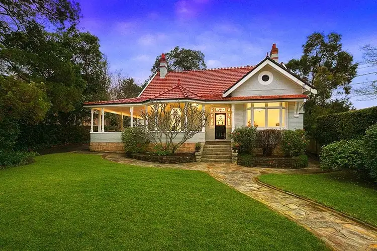 17 Burns Road, Wahroonga NSW 2076