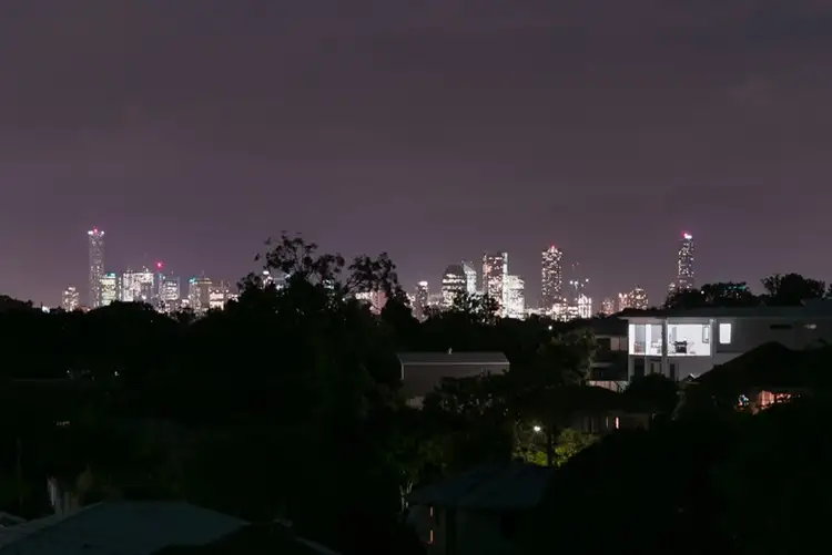 60 Sebring Street, Holland Park West QLD 4121