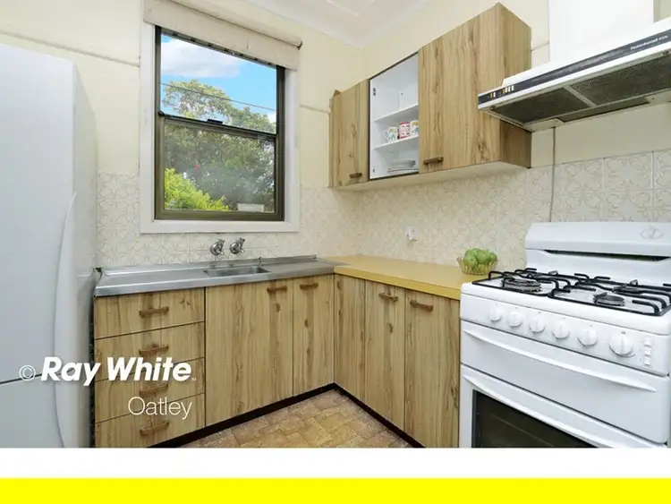 Seventh view of Homely house listing, 10 Rona Street, Peakhurst NSW 2210