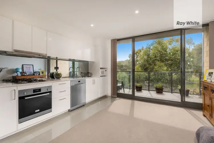 102/3 Collared Close, Bundoora VIC 3083