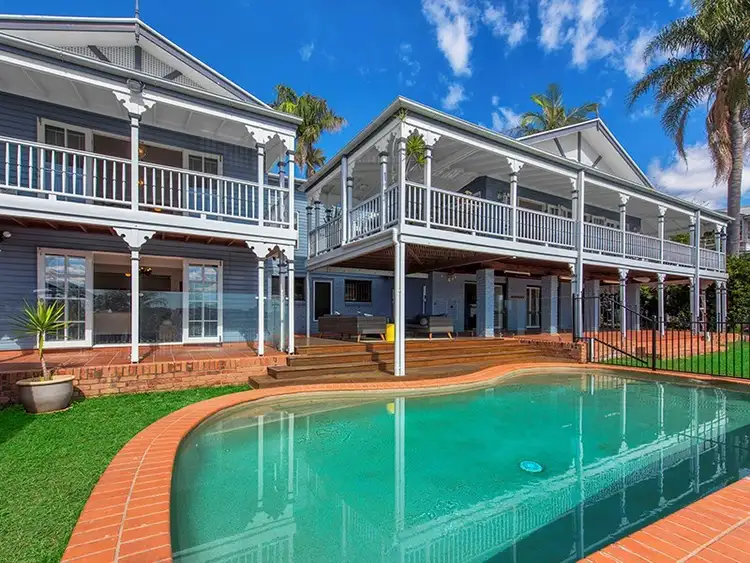 14 Wynnum Road, Norman Park QLD 4170