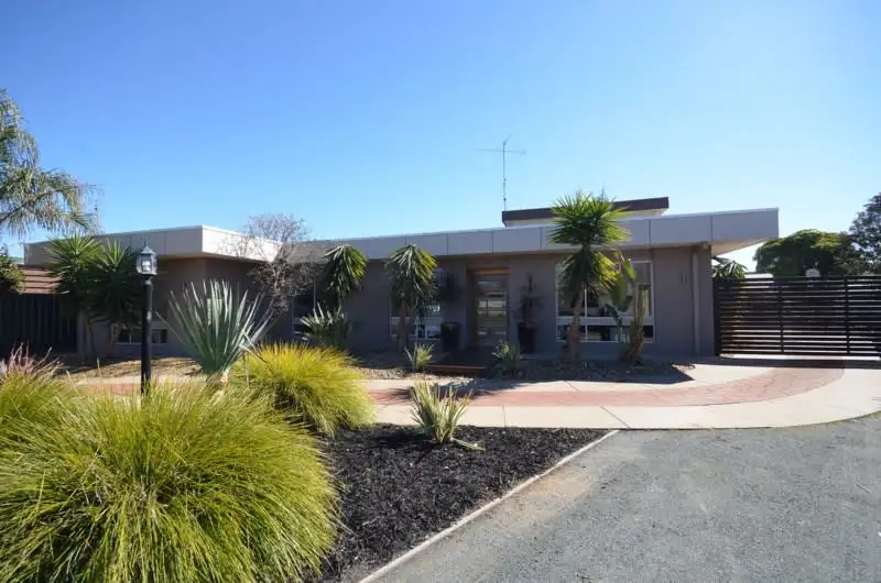 Main view of Homely house listing, 14 Rutley Crescent, Echuca VIC 3564