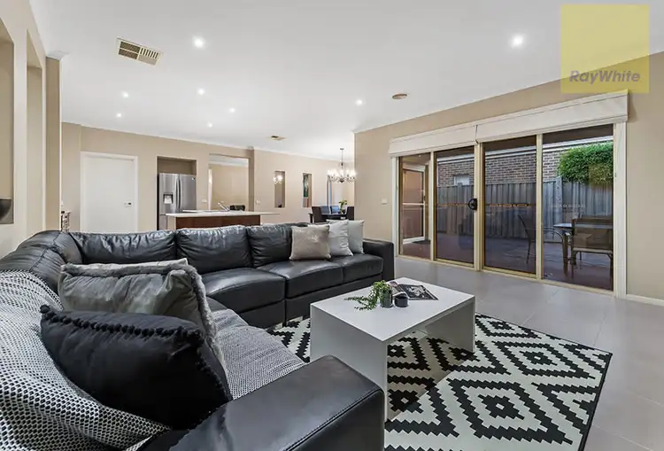 Sixth view of Homely house listing, 9 Cascade Terrace, Craigieburn VIC 3064