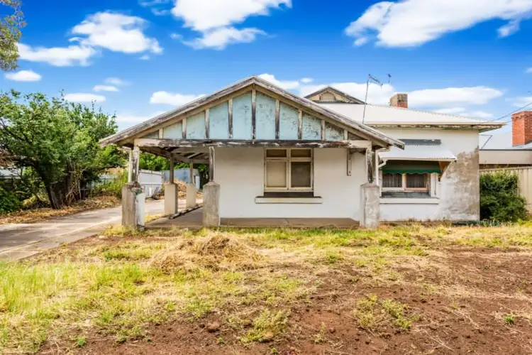1 Frobisher Avenue, Flinders Park SA 5025