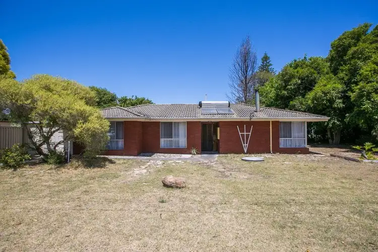 2 Umina Street, High Wycombe WA 6057