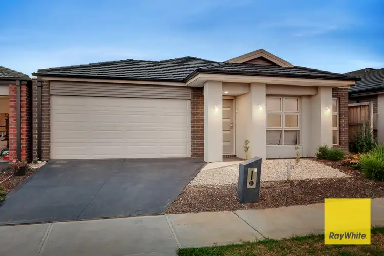 8 Yates Avenue, Truganina VIC 3029