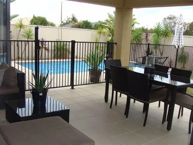 3 Casuarina Drive, Molendinar QLD 4214