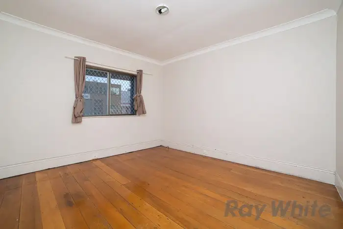Fifth view of Homely house listing, 36 Hudson Street, Hamilton NSW 2303