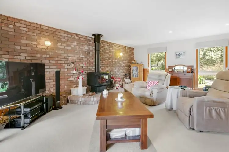 Fourth view of Homely house listing, 10 Shrewsbury Court, Frankston VIC 3199