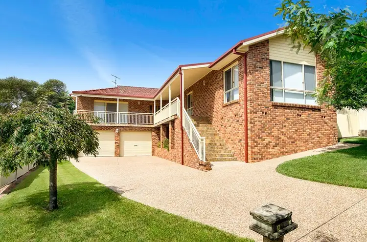 12 Chadwick Grove, Helensburgh NSW 2508
