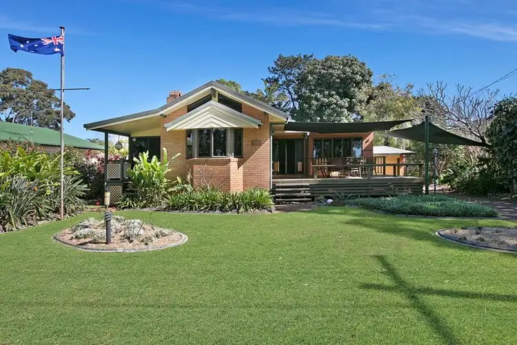 Second view of Homely house listing, 10 Erobin Street, Cleveland QLD 4163