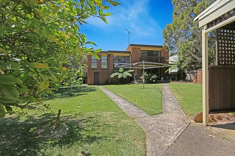 Second view of Homely house listing, 11 Manyana Drive, Manyana NSW 2539