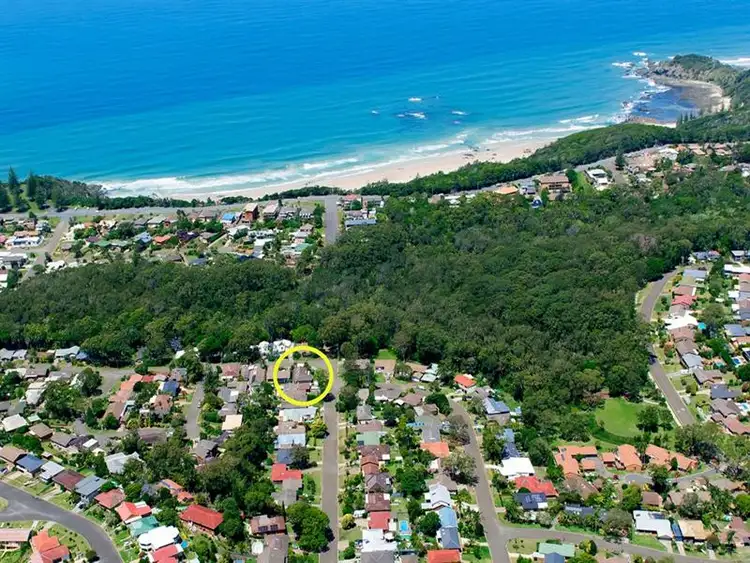 Second view of Homely house listing, 33 Parklands Avenue, Port Macquarie NSW 2444