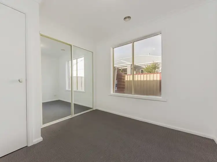 Seventh view of Homely house listing, 2/10 Cornhill Street, St Albans VIC 3021