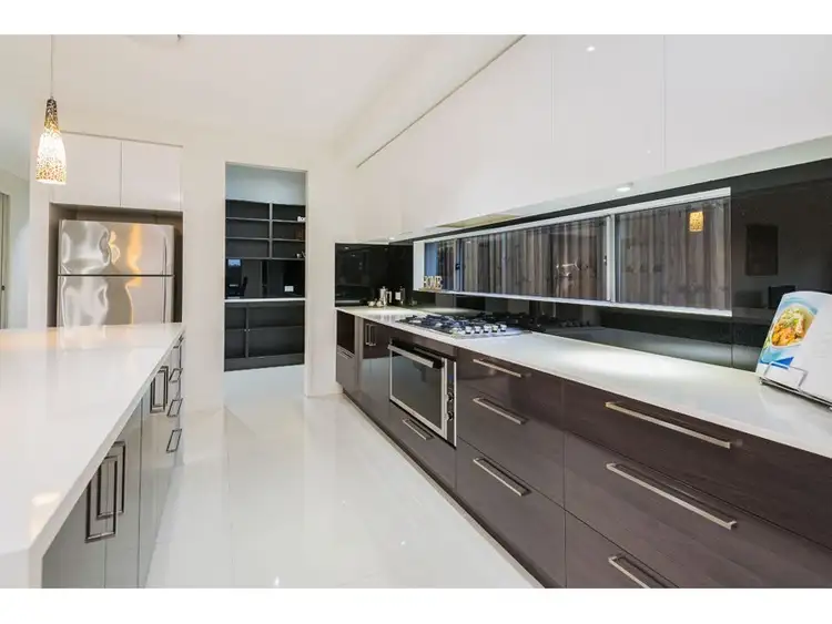 Sixth view of Homely house listing, 122 Ridgeview Street, Carindale QLD 4152