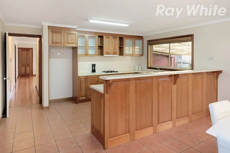 Fourth view of Homely house listing, 8 Iluka Court, Bundoora VIC 3083