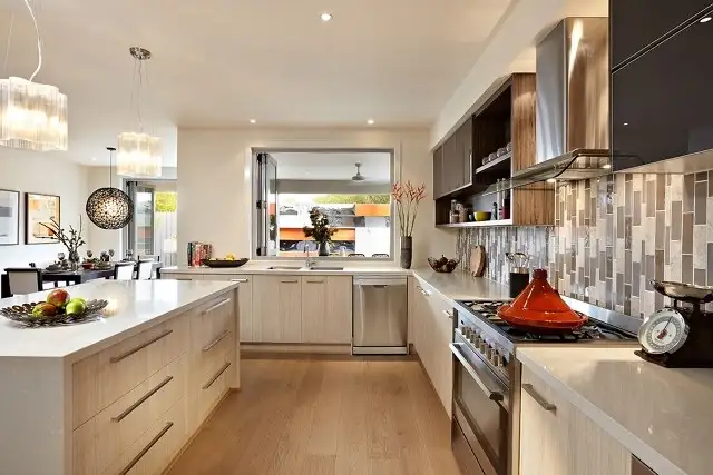 Second view of Homely house listing, 6 Stonegate Drive, Epping VIC 3076