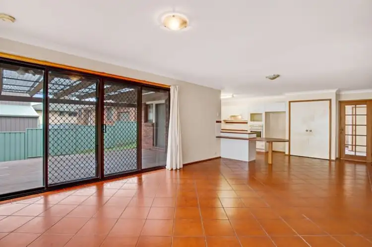 Third view of Homely house listing, 5 Evatt Place, Pelaw Main NSW 2327