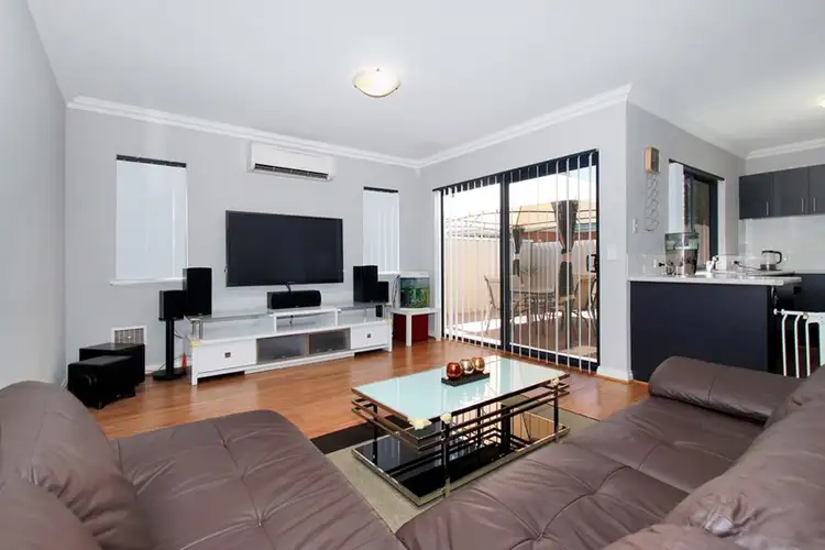 Fourth view of Homely house listing, 5/62-64 George Way, Cannington WA 6107