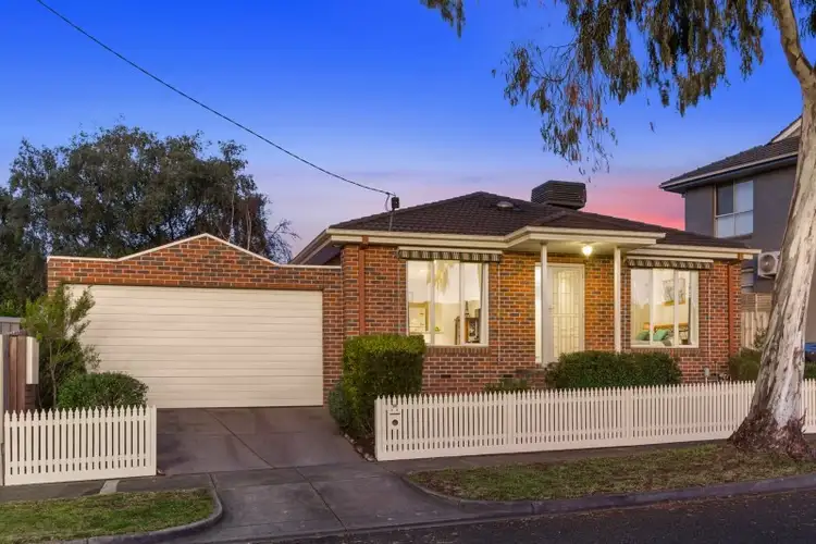 10 Warwick Street, Box Hill North VIC 3129
