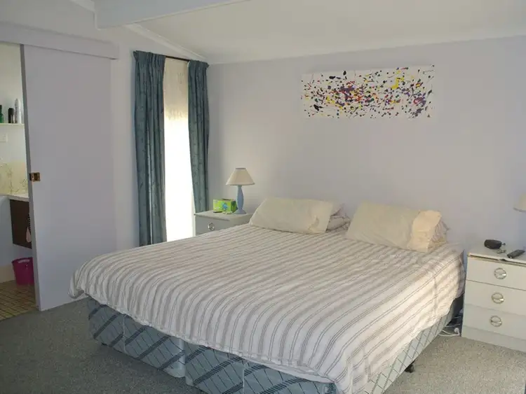 Fifth view of Homely house listing, 13 Young Street, Kingston Se SA 5275