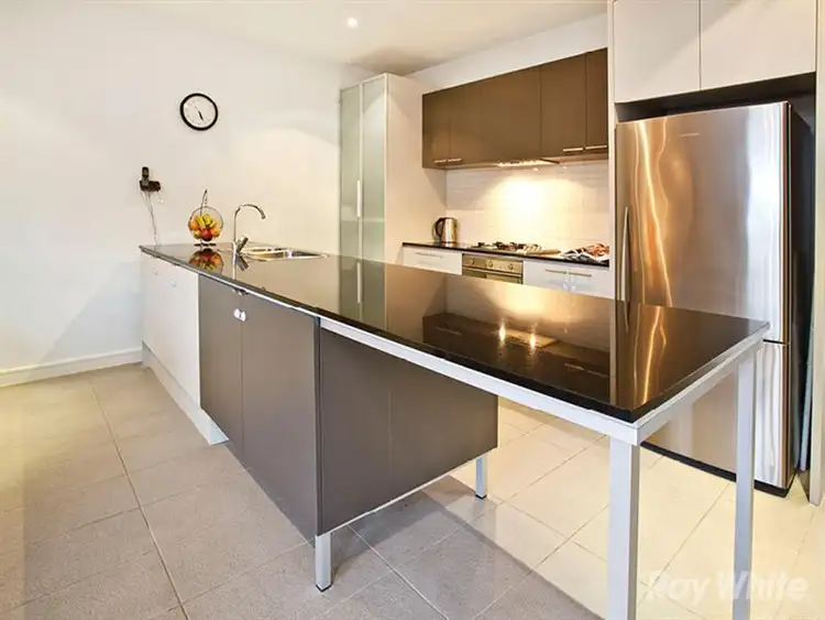 Sixth view of Homely house listing, 21 Lansdowne Circuit, Mulgrave VIC 3170