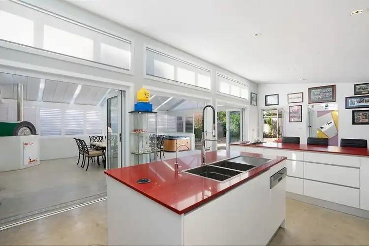 34 Oxford Street, Umina Beach NSW 2257