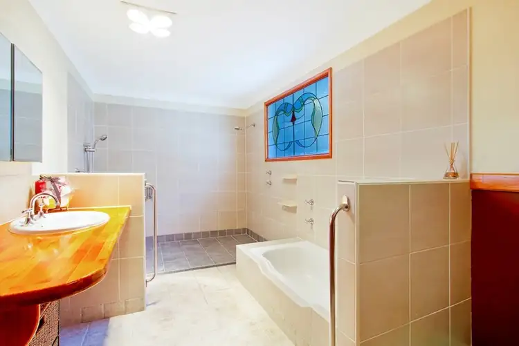 Fifth view of Homely house listing, 102 Old Bells Line of Road, Kurrajong NSW 2758