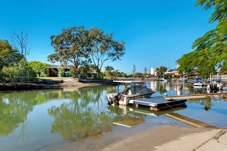 Fourth view of Homely apartment listing, 2/5 Perry Place, Biggera Waters QLD 4216