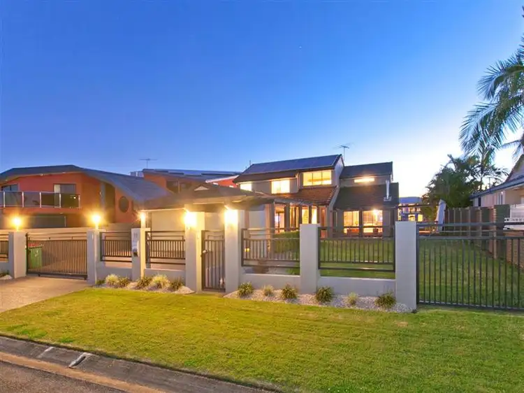Second view of Homely house listing, 11 Mako Avenue, Birkdale QLD 4159