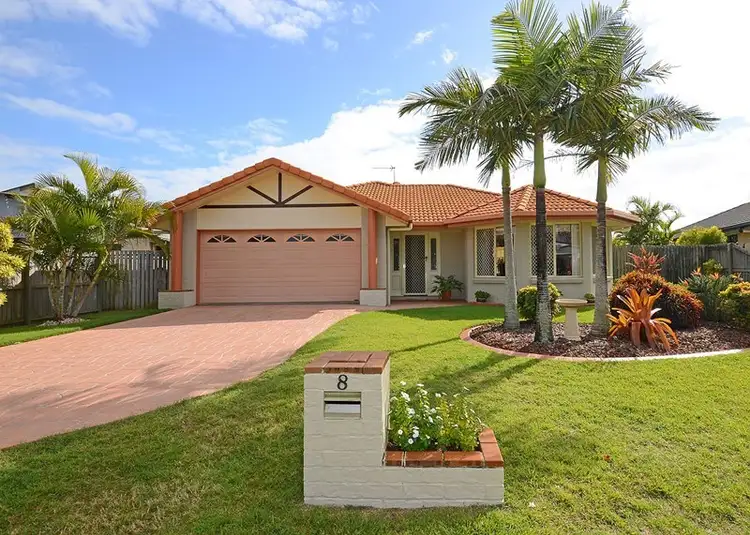 8 Treviso Court, Urangan QLD 4655