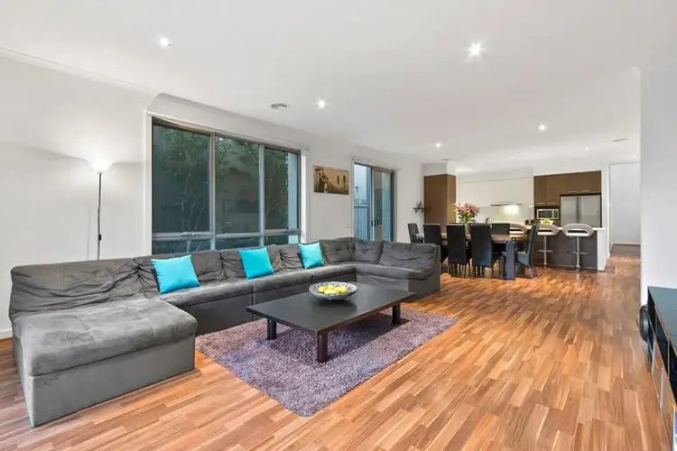Second view of Homely house listing, 5 Linlithgow Terrace, Waterways VIC 3195