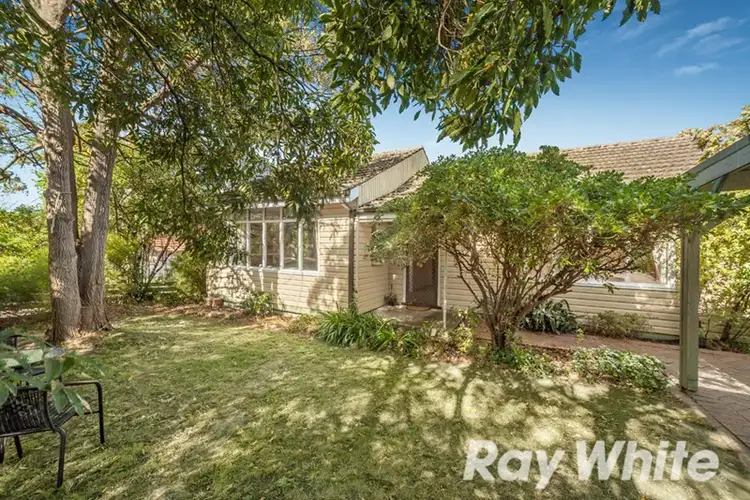 5 Evandale Avenue, Nunawading VIC 3131