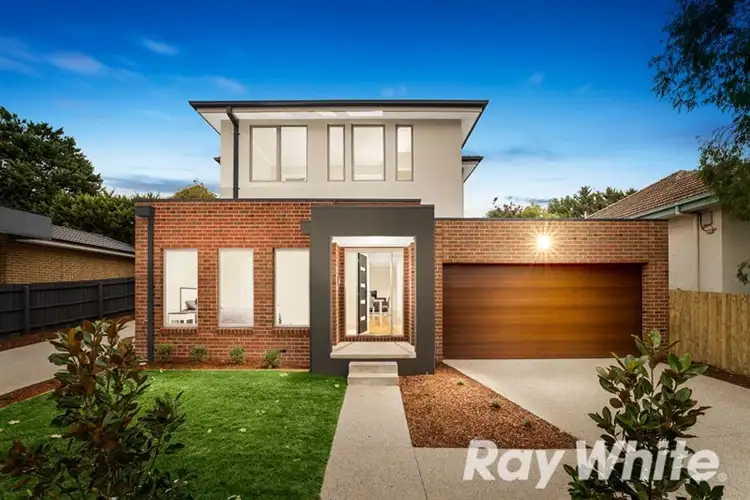 28 Waratah Avenue, Burwood VIC 3125