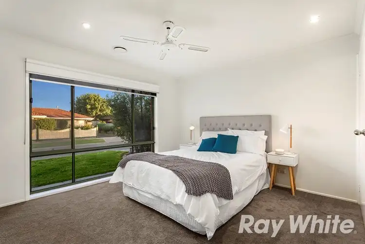 Fifth view of Homely house listing, 2 Haven Court, Aspendale Gardens VIC 3195