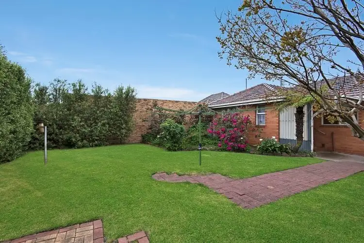 Seventh view of Homely house listing, 4 Florida Court, Moorabbin VIC 3189